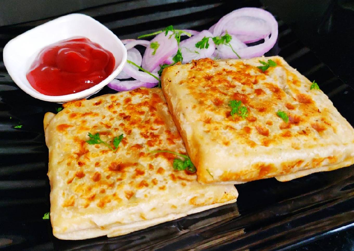 Mutabak | Egg Chicken Filling