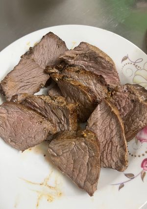 Hình của món Bò bít tết.