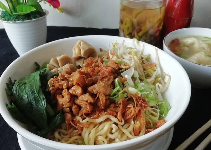 Resep 761 Mie Ayam Bangka Ala Asan Oleh 🍹🍕 Pawonku 🍜🍚 Cookpad