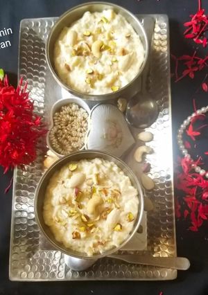 A picture of Sheer khurma.