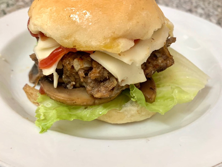 Ini dia! Resep membuat Beef Patty Burger Simple yang nikmat