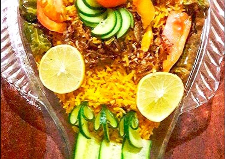 Simple Way to Prepare Super Quick Homemade Hamary Sindh ke Famous dish Chicken Sindhi Biryani 😋😋😋