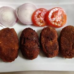 A picture of Potato vegetable kabab.
