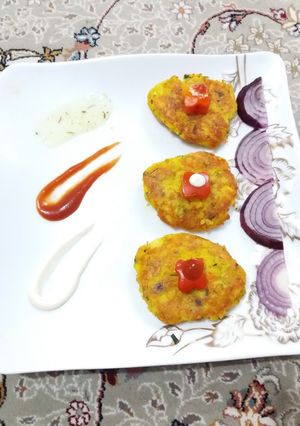عکسی از دستور کوکو سیب زمینی پنیری 😋