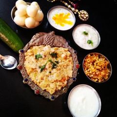 A picture of Vegetable quinoa upma.