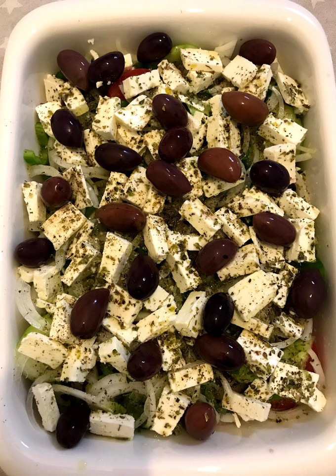 Una foto de Ensalada Griega “a mi manera”