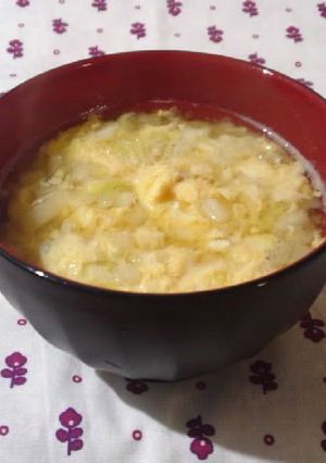 A picture of Egg and Chinese Cabbage Miso Soup.