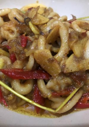 Foto resep Oseng Cumi Bumbu Kuning