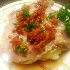 A picture of Smothered Pork Chops.