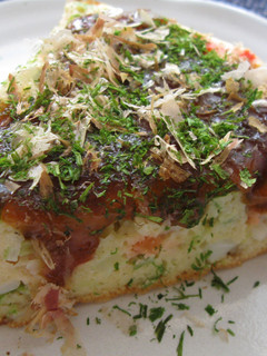 A picture of Rice Cooker Squid Savoury Cake.