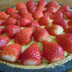 A picture of Fresh Strawberry Tart.