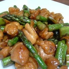 A picture of Today's Special is Butter-Fried Chicken with Asparagus.
