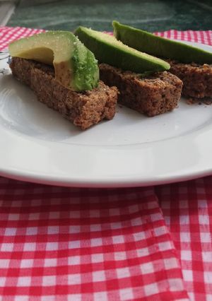 Una foto de Pan 100% integral, sin preservantes