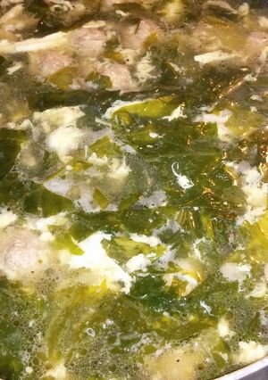 A picture of Italian wedding soup.