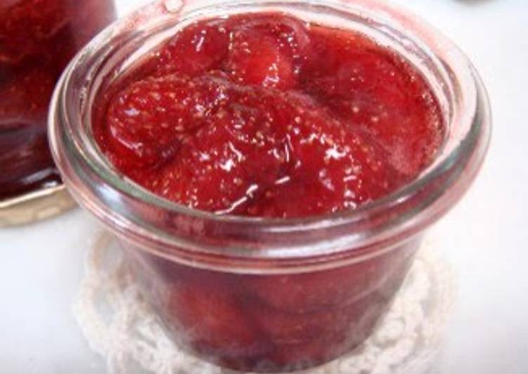 Strawberry Jam with a Pressure Cooker or Regular Pot