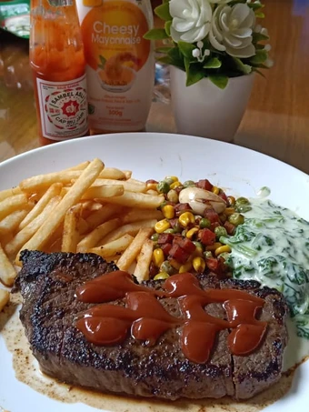 Cara Mudah Menyiapkan Resep Beef Steak Sauce BBQ yang Enak Banget Anti Ribet, Uenak Banget