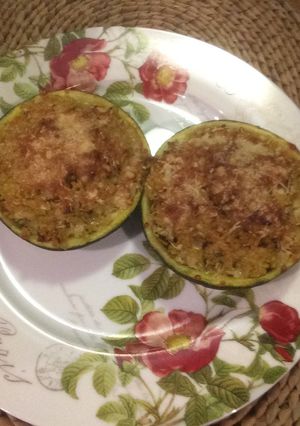 Una foto de Zapallito relleno con couscous