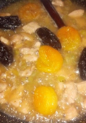 صورة لوصفة طاجين حلو بالدجاج