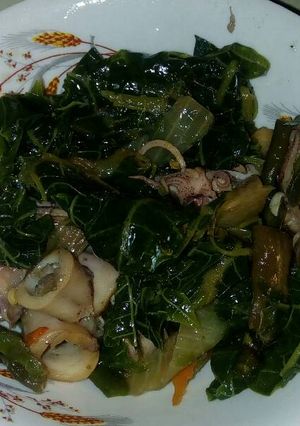 Foto resep Tumis daun pepaya cumi asin