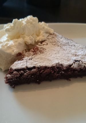 A picture of Swedish "kladdkaka" - gooey chocolate cake.