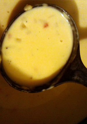 A picture of Beer cheese soup.