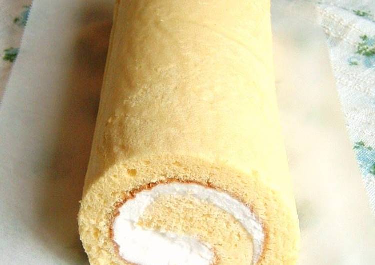 Steps to Prepare Perfect Roll Cake