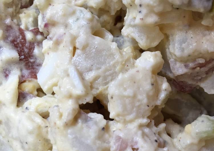 How to Prepare Homemade Potato Salad