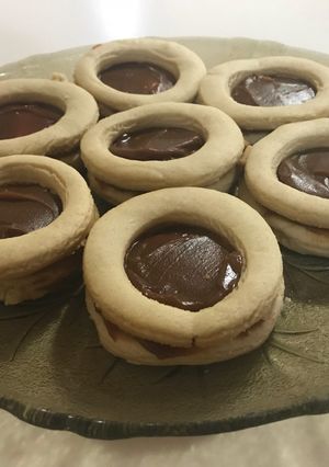 Una foto de Galletitas rellenas de dulce de leche