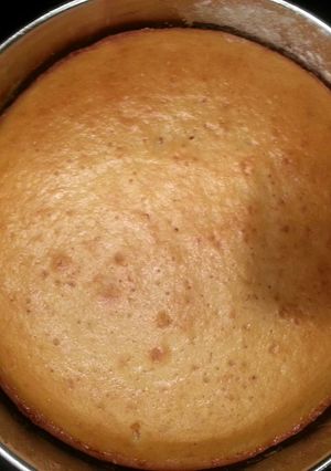 A picture of Chocolate Chip Vanilla Cake.