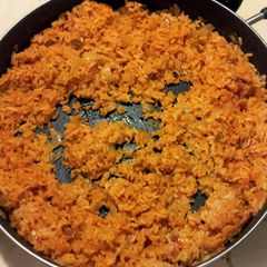 A picture of Spanish Rice.