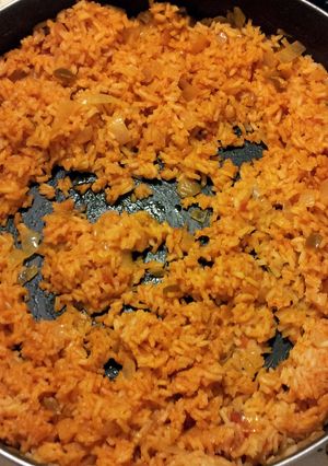 A picture of Spanish Rice.