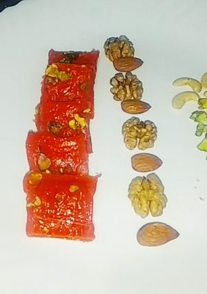 A picture of Jam Barfi.