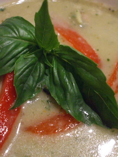 A picture of Kap Khun Kha - Authentic Thai Green Curry.