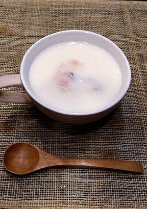 A picture of Warm and Foamy Sakura Latte - Great for Company Too.