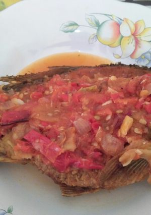 Foto resep Pecak ikan mas simple