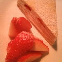 A picture of Smooth, Crispy, Fluffy Mille Crêpes.