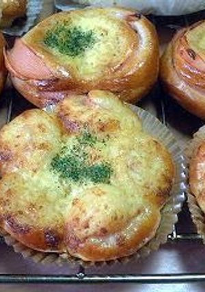 A picture of Bacon Mayonnaise Bread Roll.