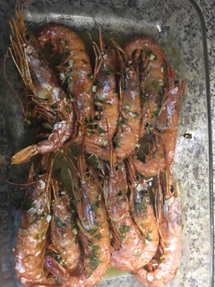 Una foto de Gambones al horno
