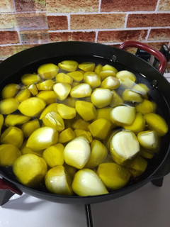 A picture of Garlic Paste.