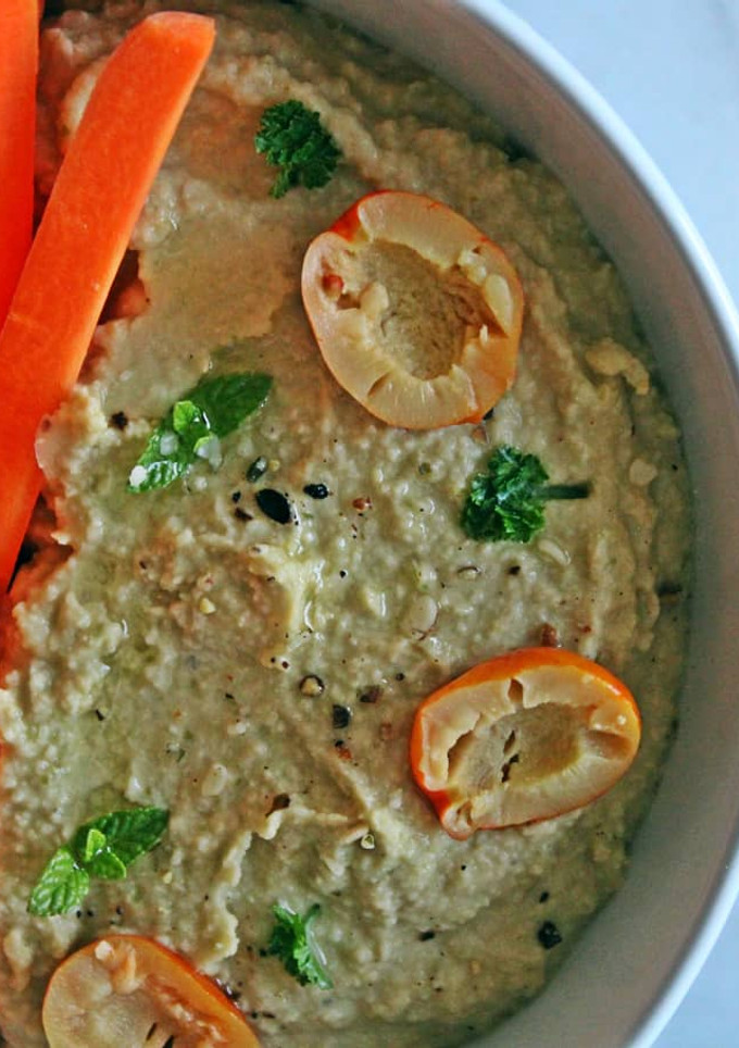 Una foto de 🌱Hummus de aceituna verde🌱