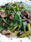 Chinese Stir-Fried Malabar Spinach (Tsuru-Murasaki)