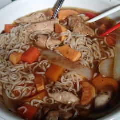A picture of The Great Canadian chicken and veg.