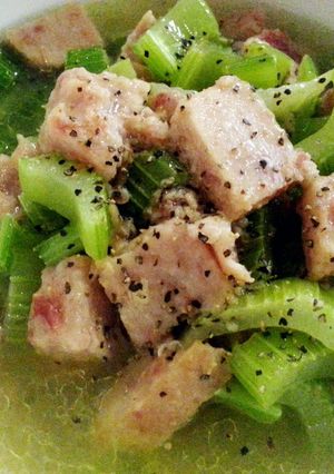 A picture of Celery with luncheon meat.