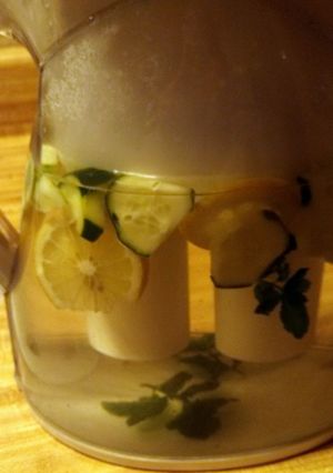 A picture of Mint Cucumber and Lemon Infused Water.