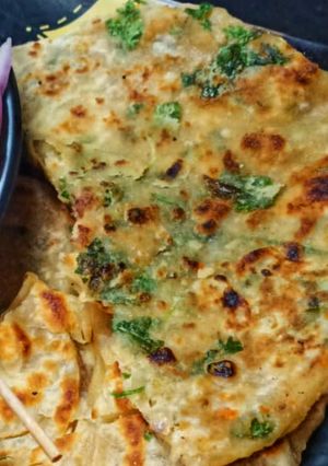A picture of Pudina paratha.
