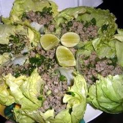 A picture of Lao chicken salad ( Lap kai).