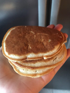 Una foto de Hotcake sin azúcar, sin huevo sin tacc con 4 ingredientes