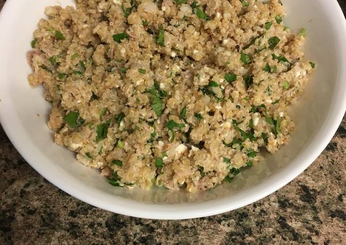 Step-by-Step Guide to Make Quick Quinoa w/ Feta cheese