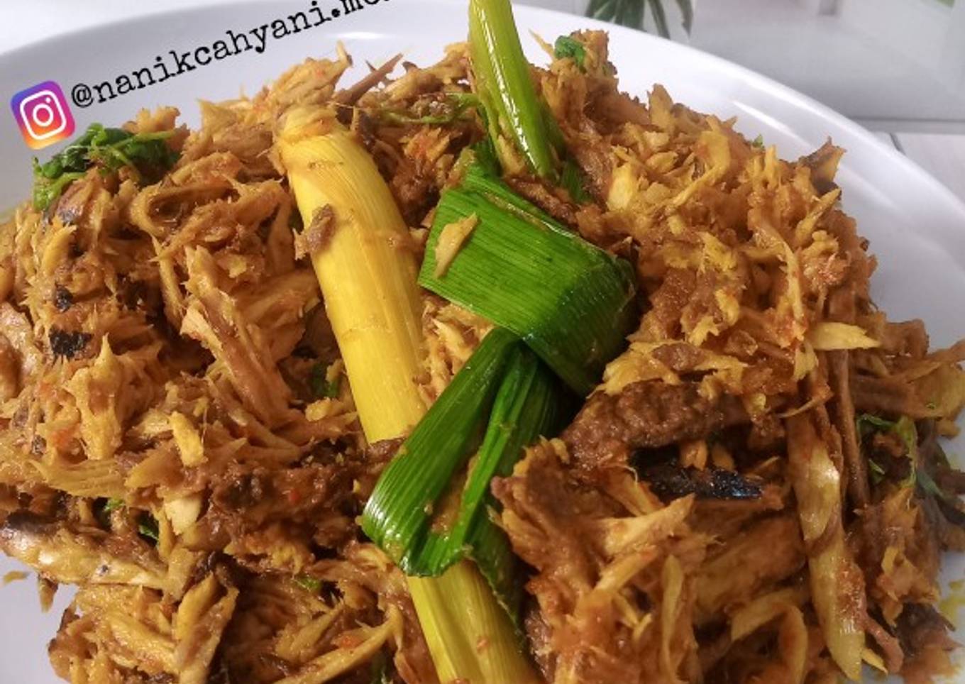 Tongkol Suwir Kemangi