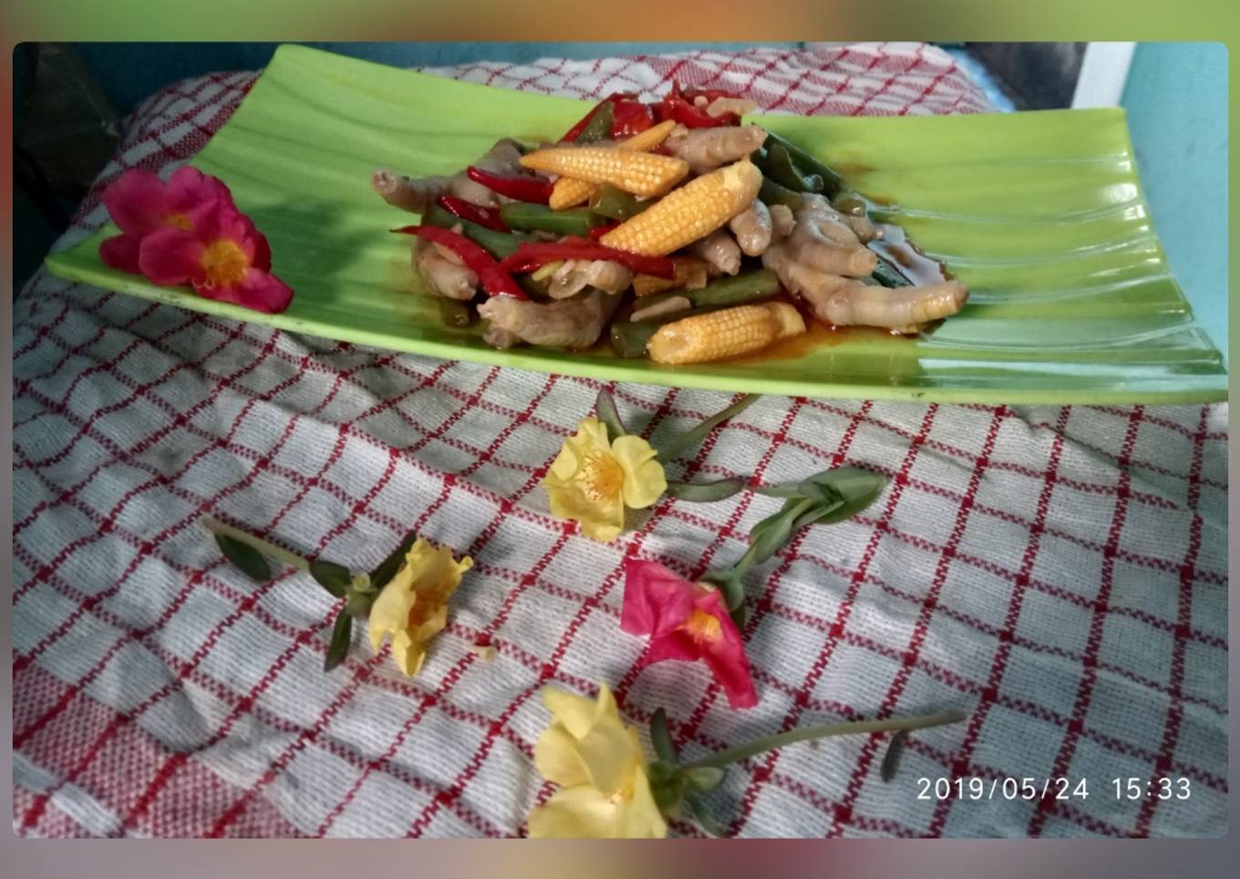 Tumis Ceker Asam Manis